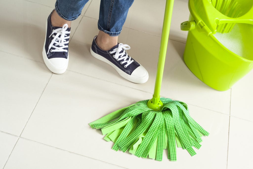 How-you-can-go-to-green-housecleaning-Mona-Cleaning